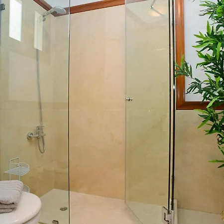 Luxury Buenavista El Charco + Private Parking Daire *