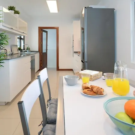 Luxury Buenavista El Charco + Private Parking *